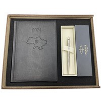 Подарочный набор: Коробка + Шариковая ручка Parker JOTTER 17 16132_T212b+Ежедневник Brunnen 2024 А5 черный 73-795 38 904UKR
